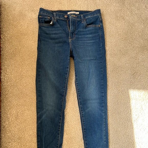 Levi's Denim - Levi’s 720 High Rise Super Skinny Women’s Jeans - Size 26